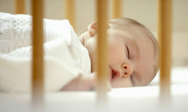 Os 5 melhores colchões de berço para envolver seu bebê com segurança e conforto